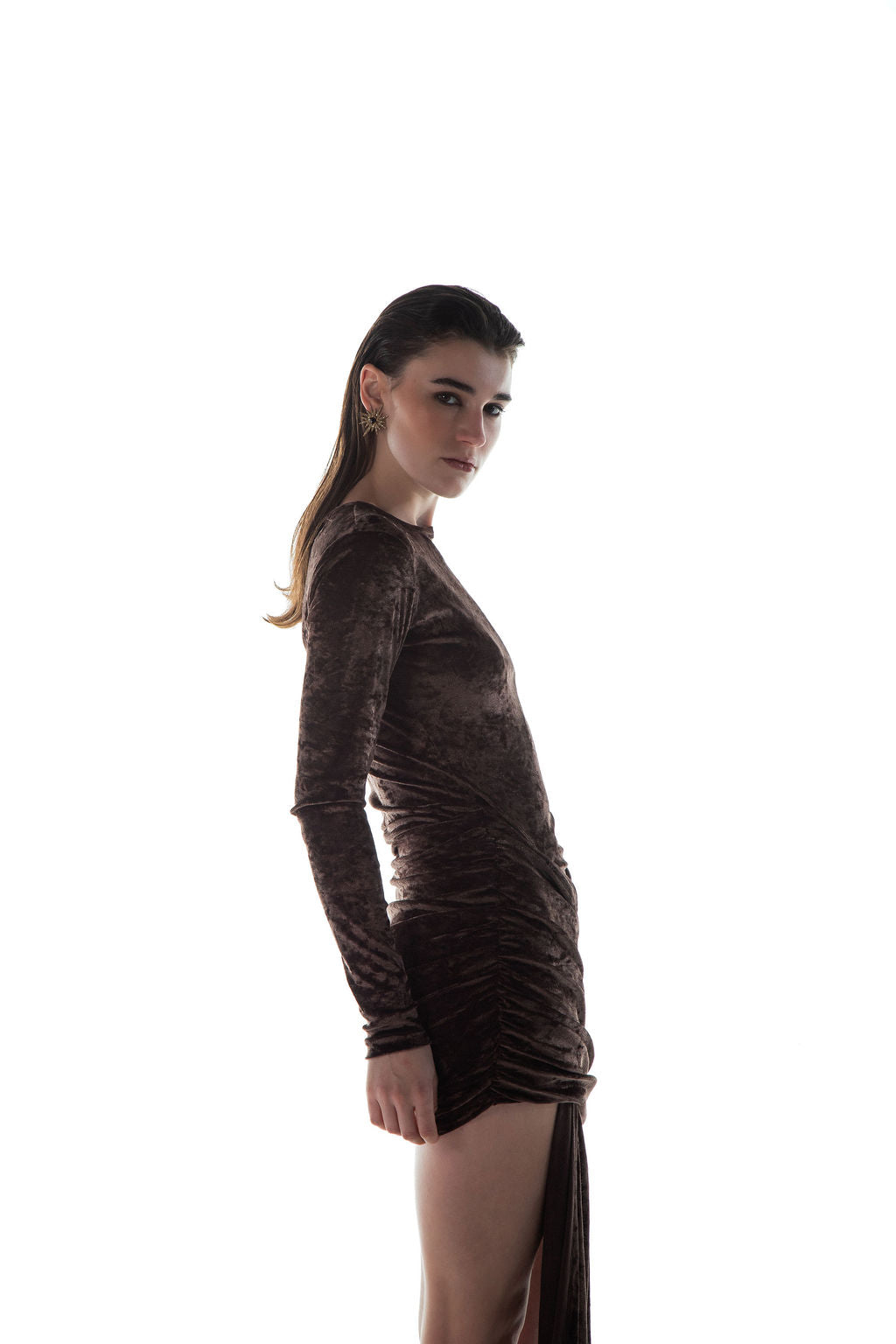 Vestido Curto Veludo Marrom