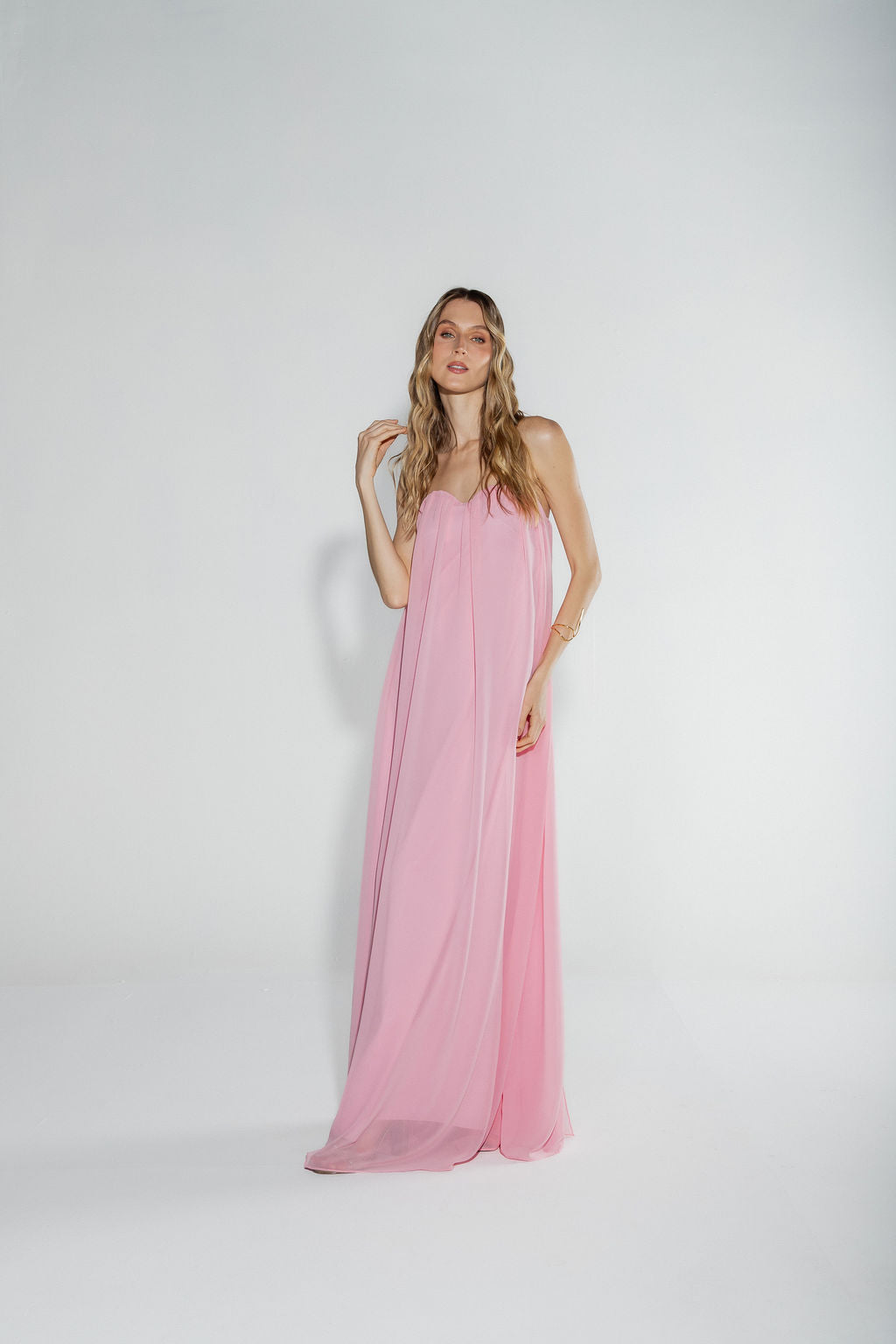 Vestido Longo Decote Coração Rosa Claro
