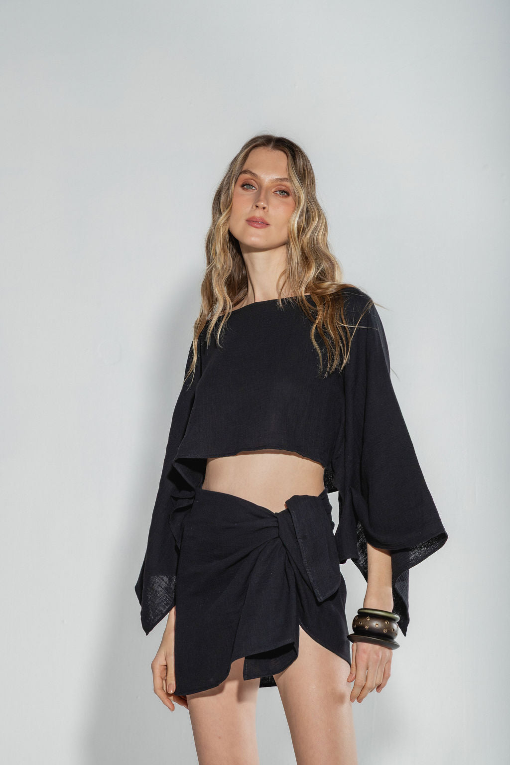 Conjunto Braceletes Madeira Preto