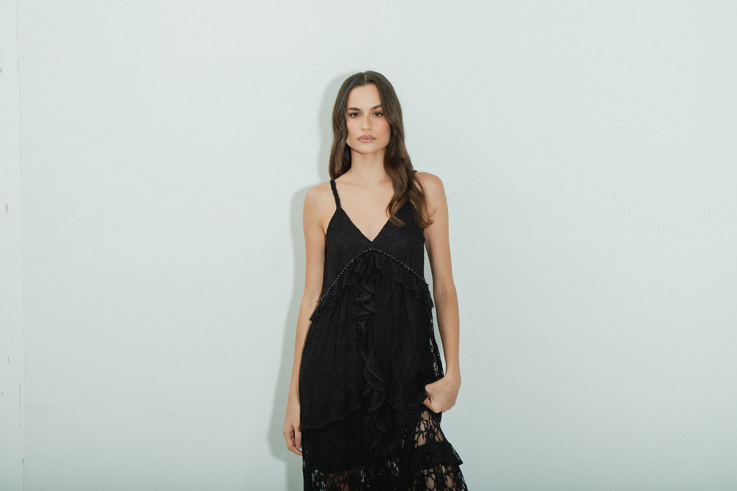 Vestido Mídi Renda Preta