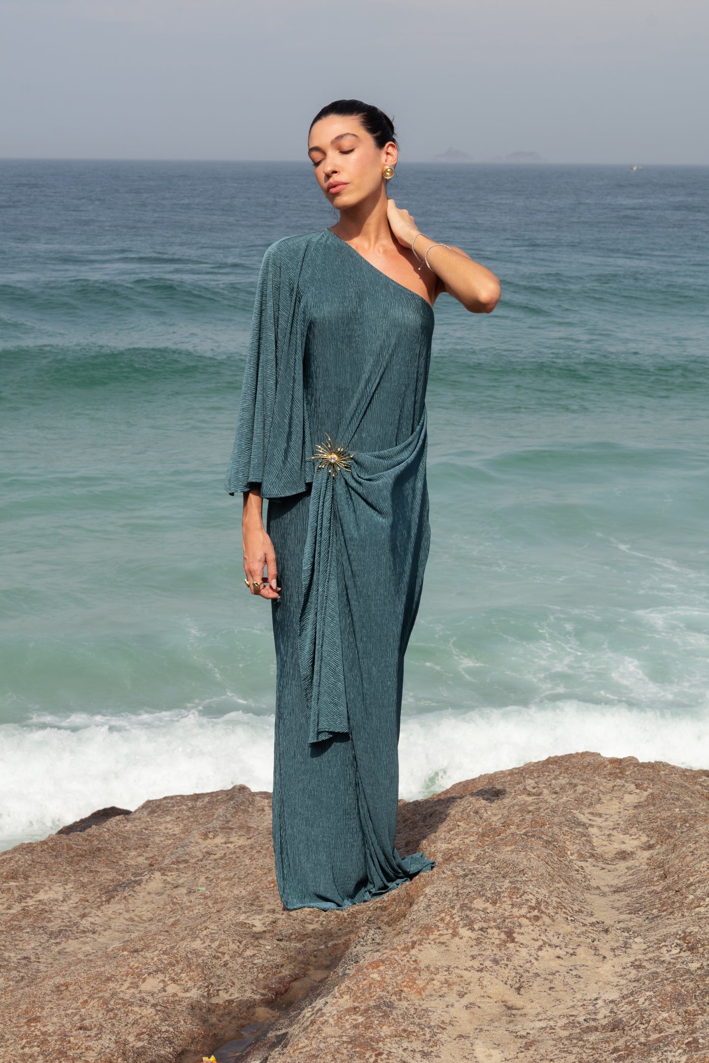 Vestido Longo Plissado Metal Verde Petróleo