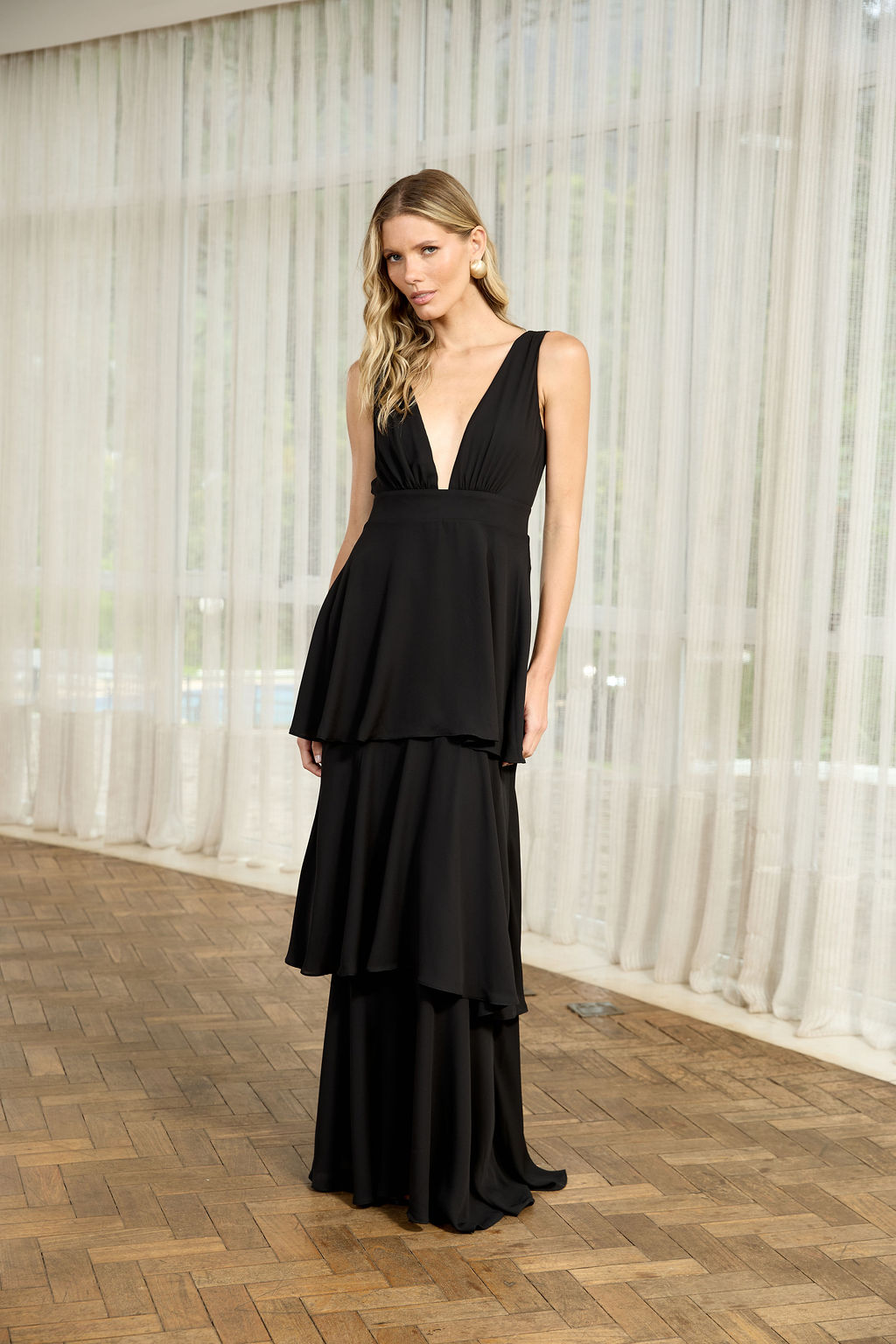 Vestido Babados Preto