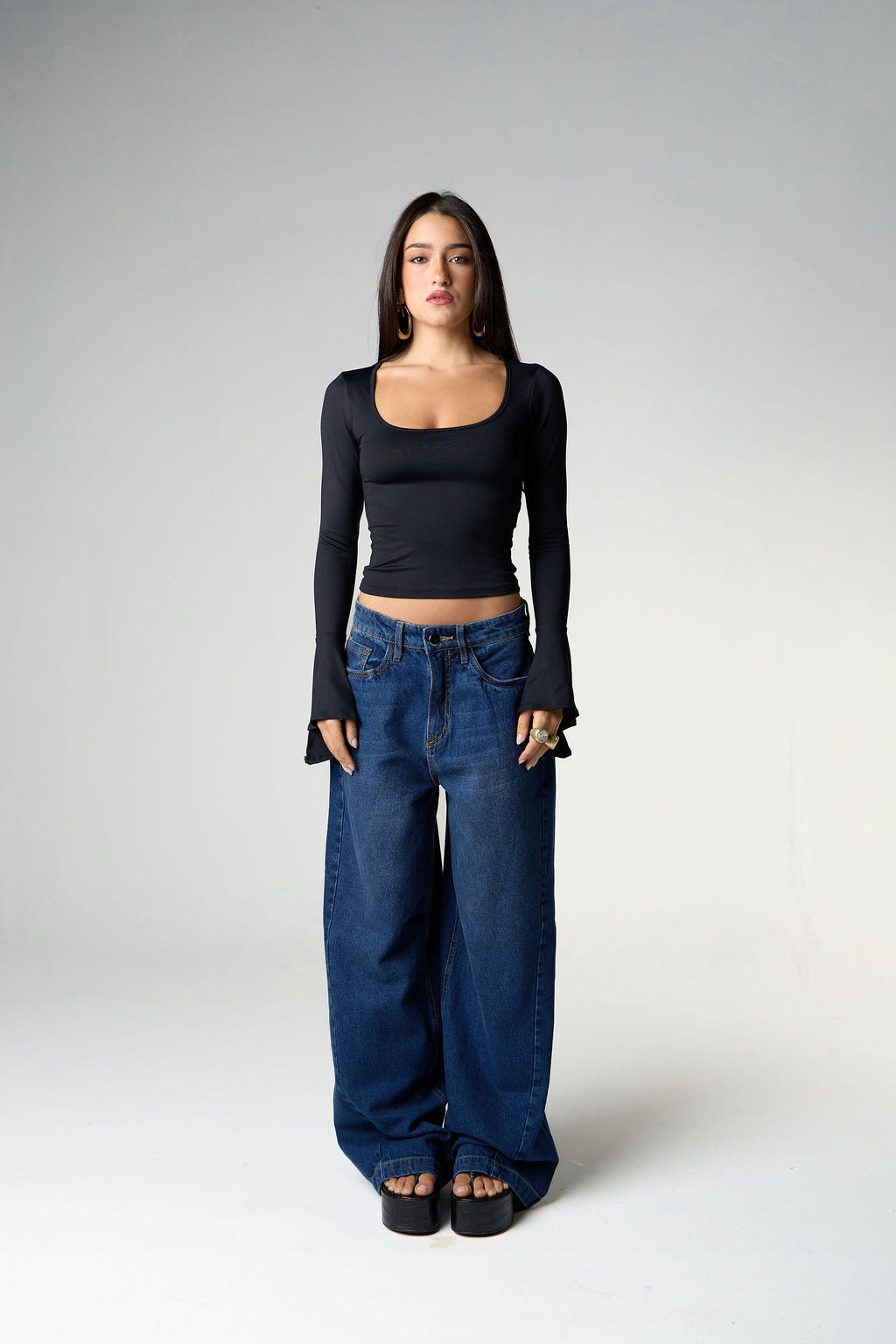 Calça Jeans Pantalona Costura Deslocada Azul