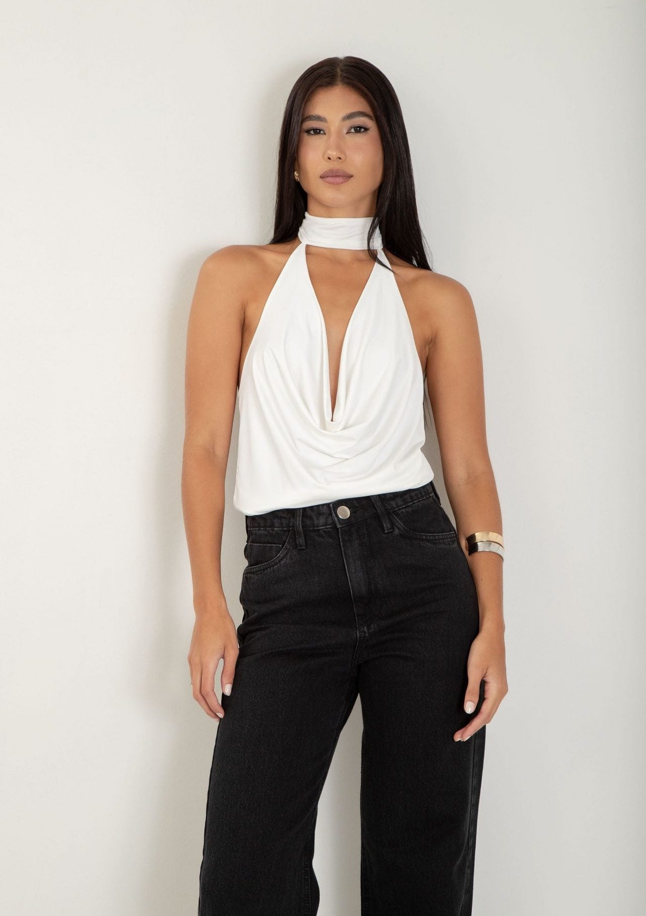 Blusa Choker Jersey Off-White Decotada (2)