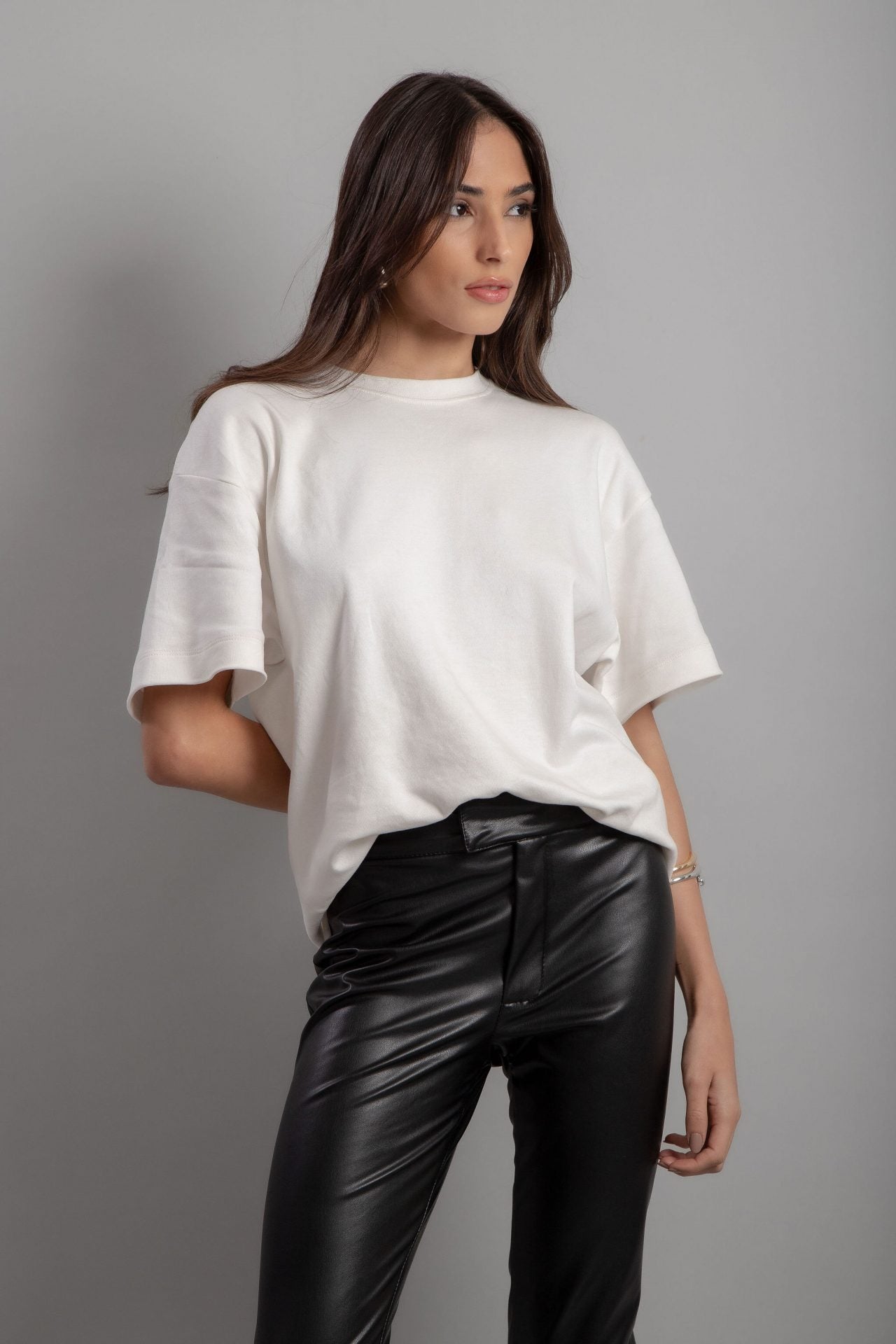 Calça Flare Couro Preta (5)