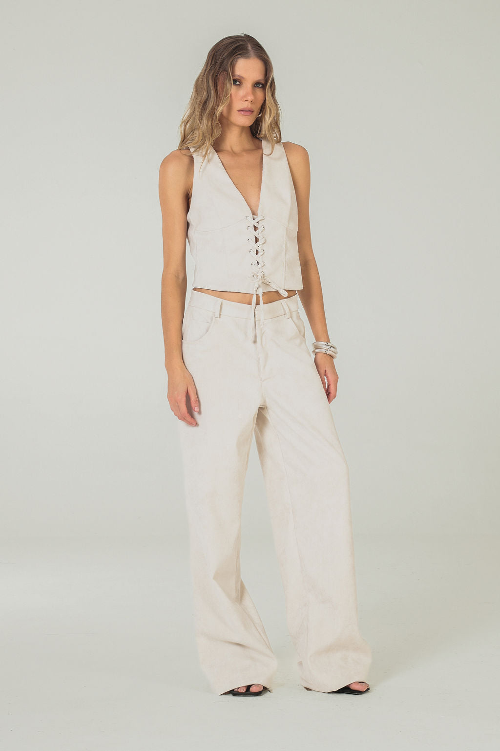 Calça Pantalona Cotelê Off White