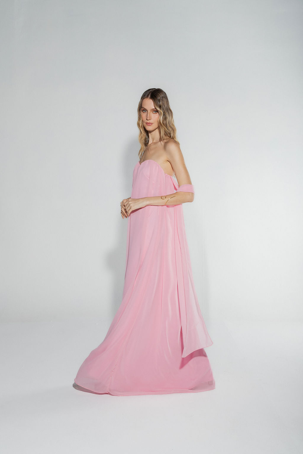 Vestido Longo Decote Coração Rosa Claro