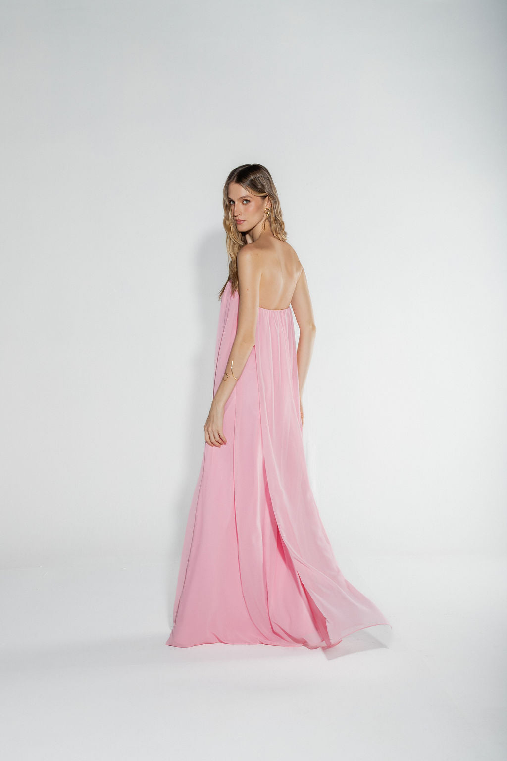 Vestido Longo Decote Coração Rosa Claro