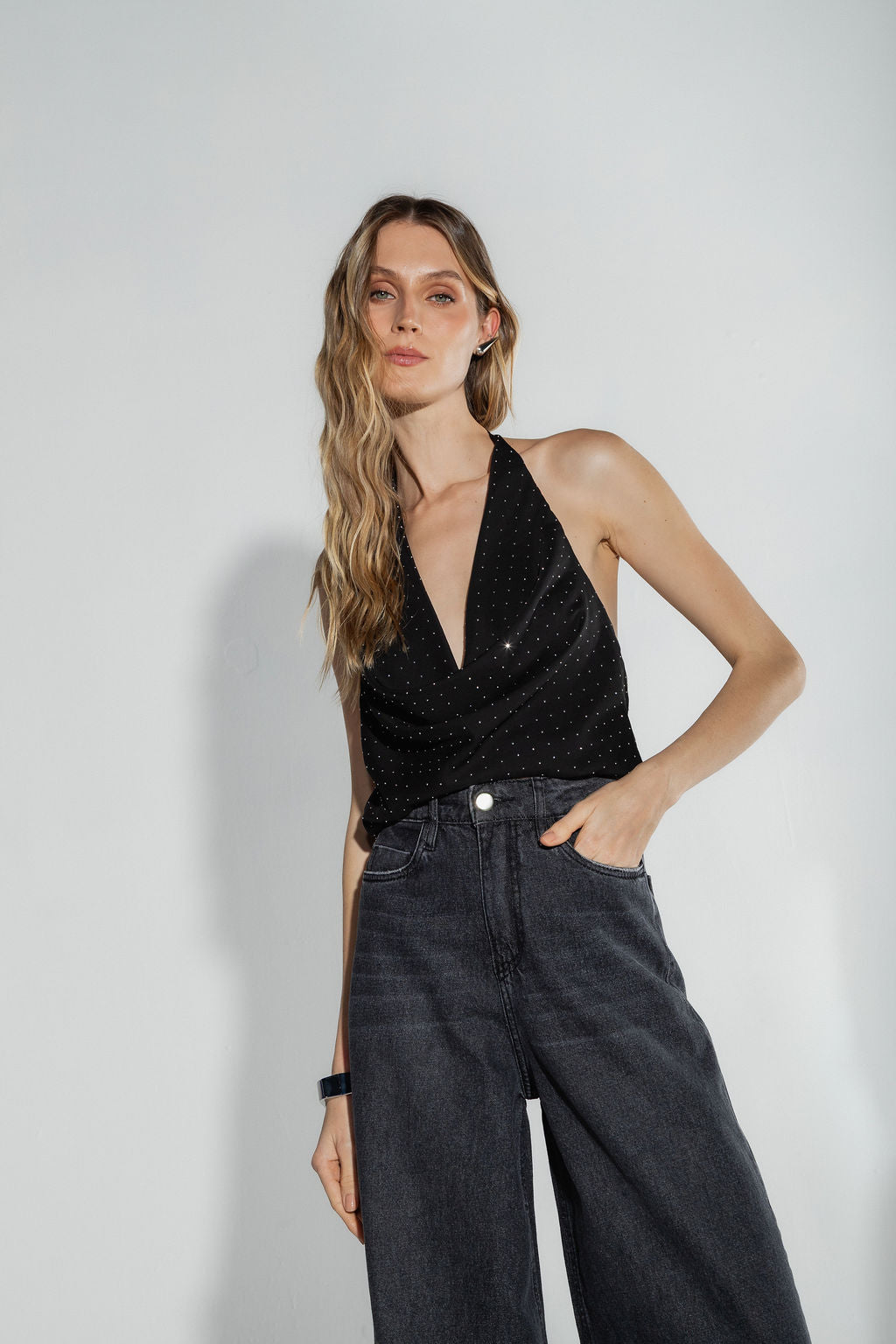 Blusa Frente Única Brilho Preto