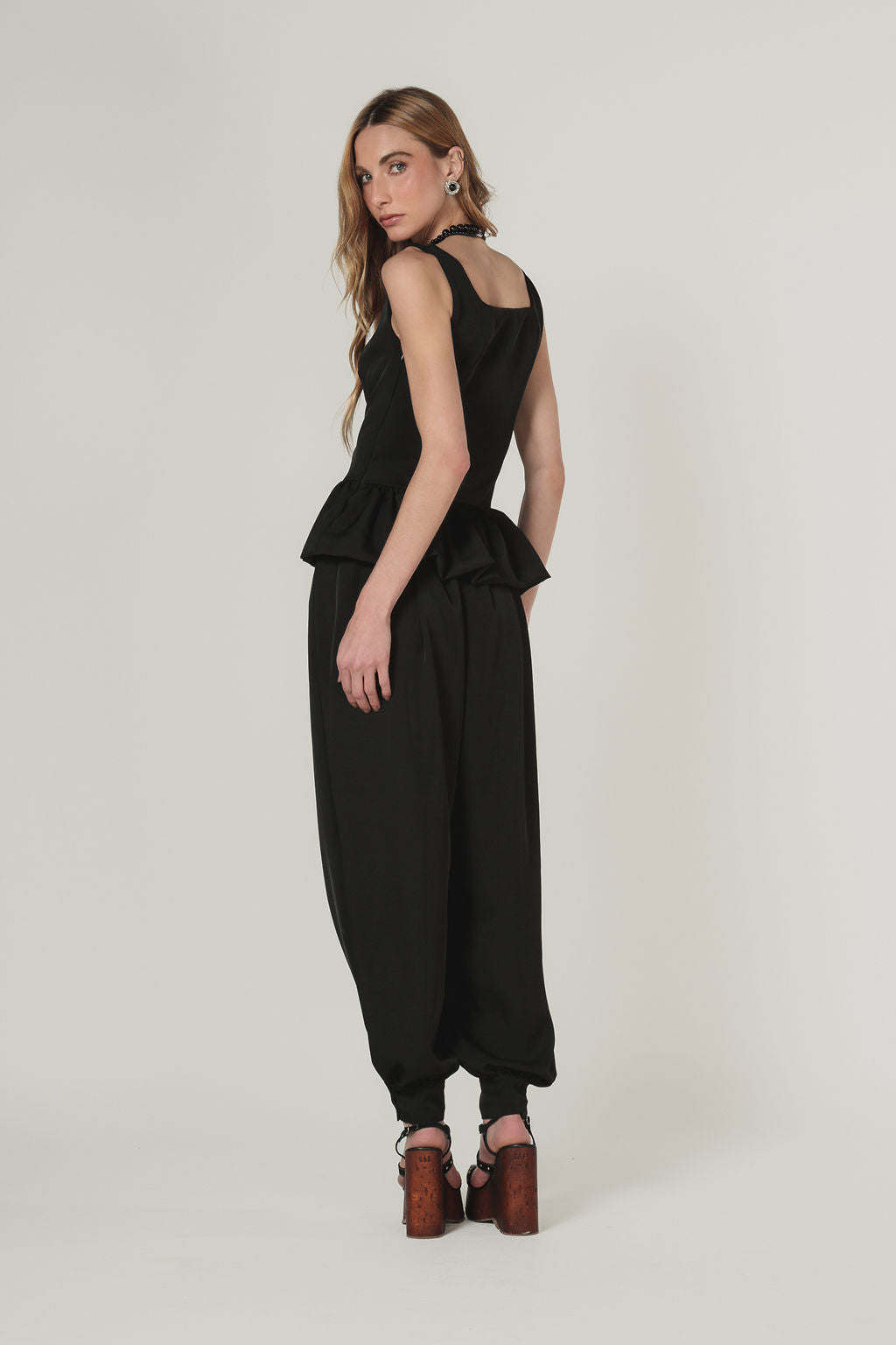 Calça Aladin com Pregas Preta