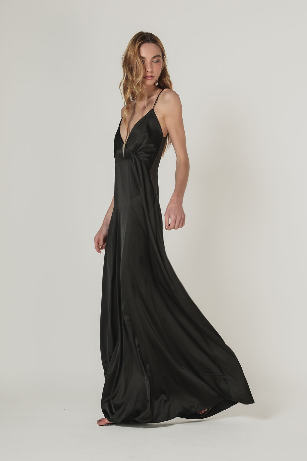 PRÉ-VENDA Slip Dress Cetim Preto