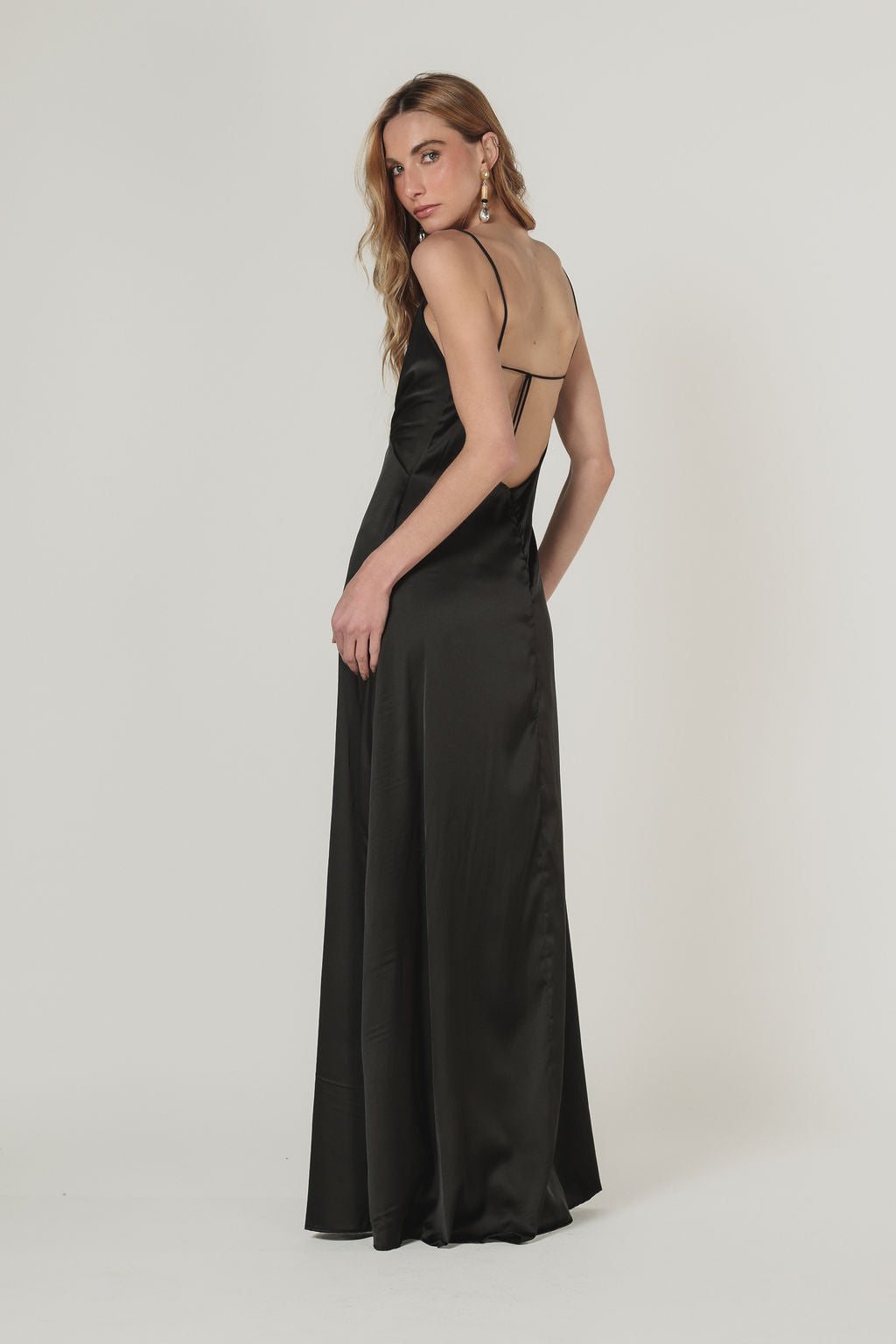 PRÉ-VENDA Slip Dress Cetim Preto