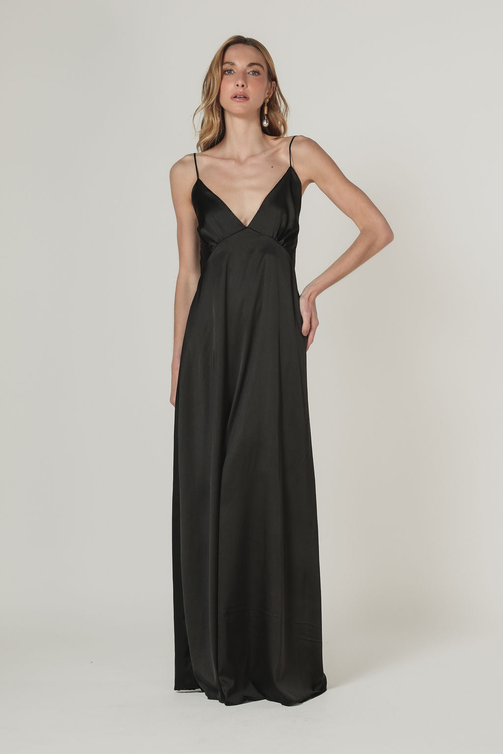PRÉ-VENDA Slip Dress Cetim Preto