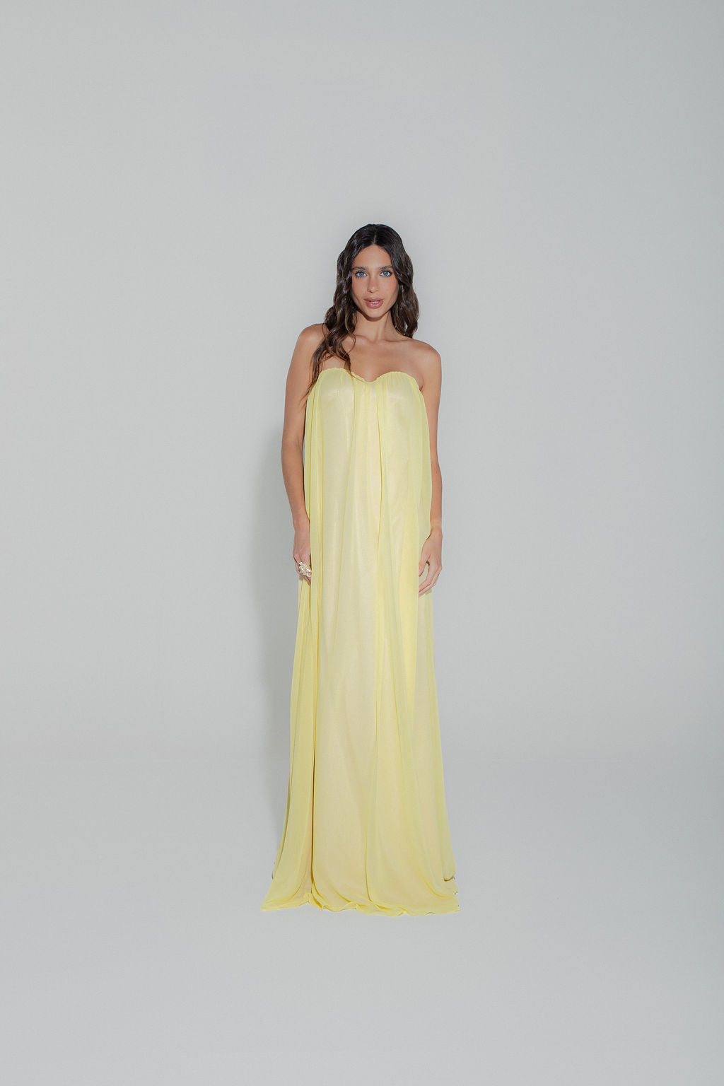 Vestido Longo Decote Coração Amarelo