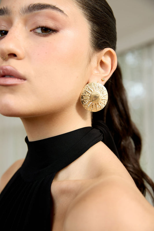 Brinco Medalha Sol Dourado