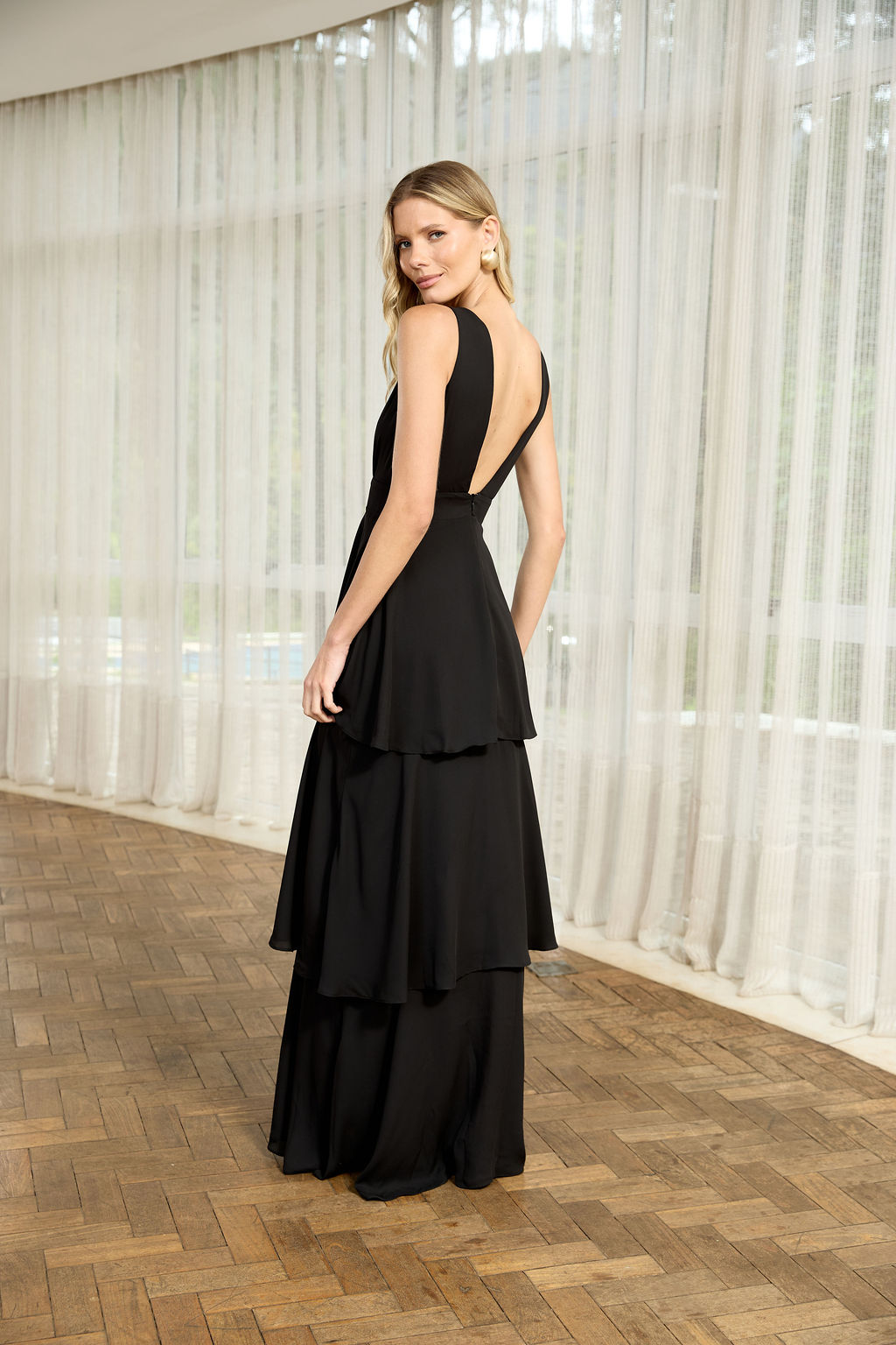 Vestido Babados Preto