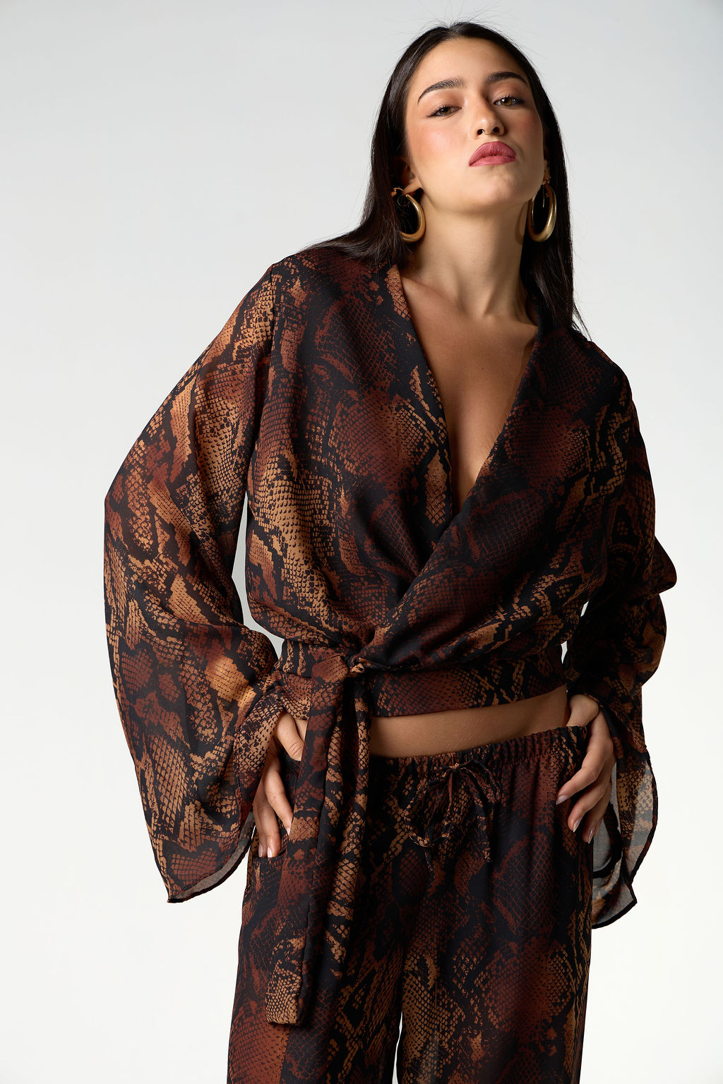 Blusa Transpassada Snake