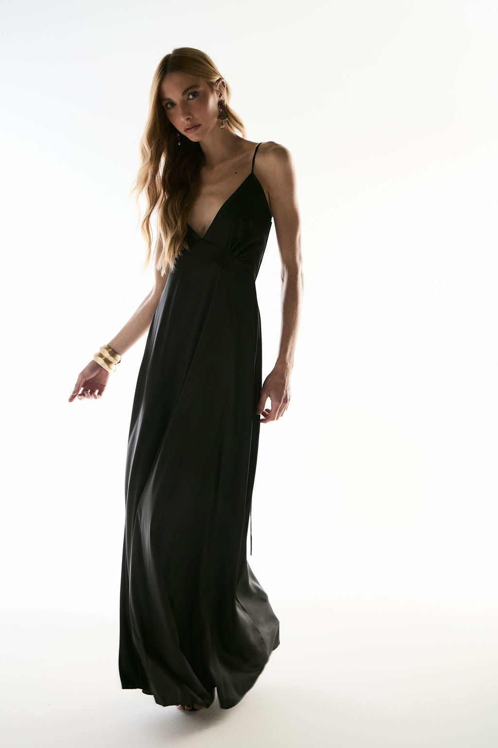 PRÉ-VENDA Slip Dress Cetim Preto