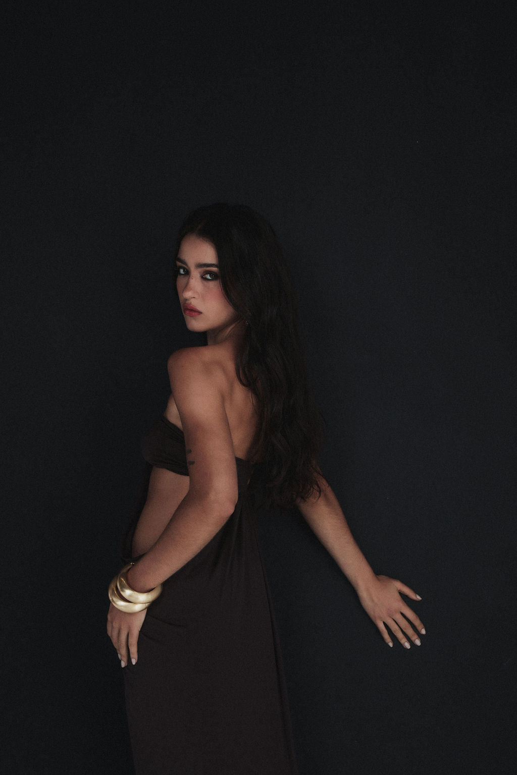 Vestido Longo Cut Out Drapeado Marrom